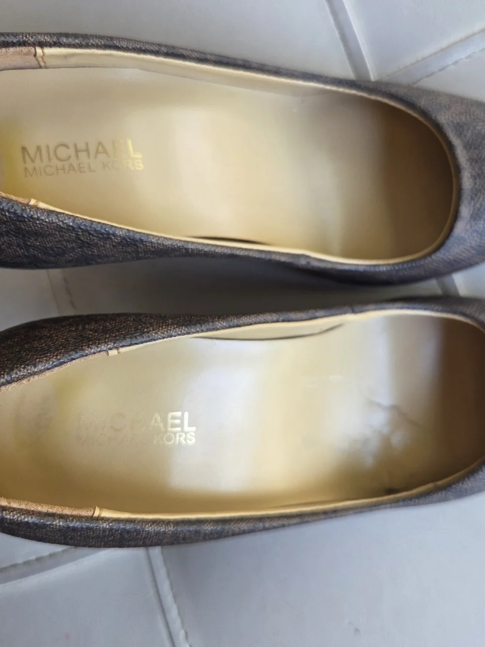 Michael Kors Brown Monogram Pointed-Toe Pumps